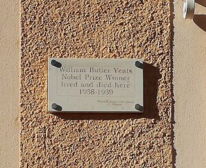 u334-640px-Maison_de_William_Butler_Yeats_2017_04