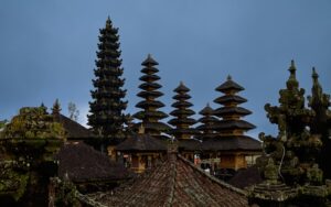 u334-fahrul-razi-UoPdQgrV6C8-unsplash