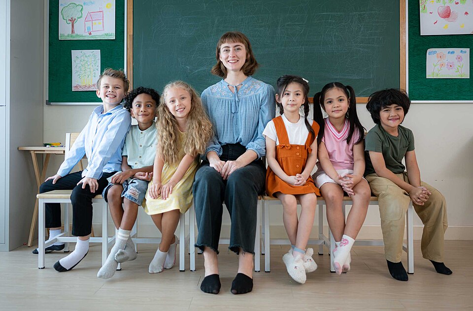 u336-FOPO_Teachers-_Redefining_Education_Management_for_the_Modern_Classroom