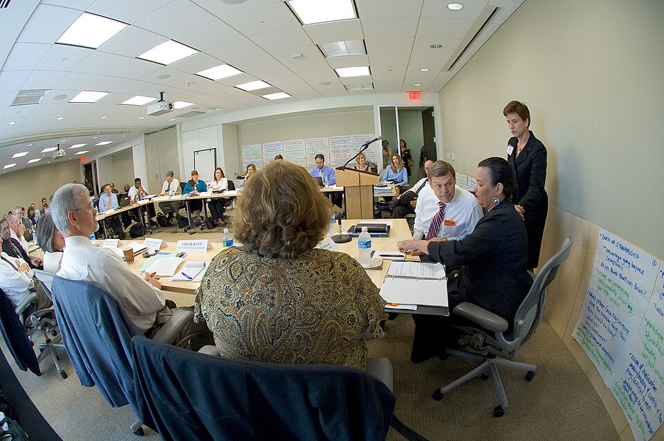 u336-Office_of_Cooperative_Environmental_Management_-_National_Advisory_Council_for_Environmental_Policy_and_Technology_NACEPT_412-APD-730-JPEG-2009_107_101_1NACEPT_1008.jpg_-_DPLA_-_b7e3facb9b0d1ee8a1bb826a44ac108c