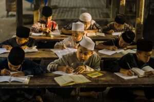 u336-Pendidikan_Santri_Indonesia