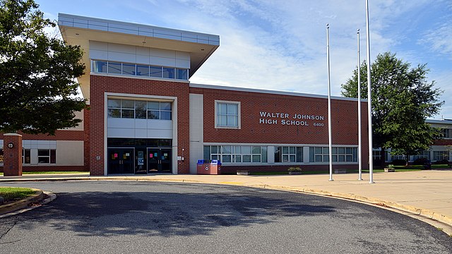 u337-640px-Walter_johnson_hs_20200812_094105_1_crop16x9