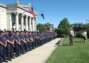u337-US_Navy_050823-N-9076B-014_Chief_petty_officer_selectees_receive_a_history_lesson_from_a_Bunker_Hill_park_ranger_during_a_week_of_leadership_training_taking_place_aboard_USS_Constitution_in_Boston
