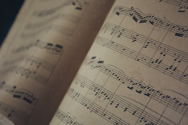 u349-miguel-alcantara-ATBxWQpR114-unsplash-1